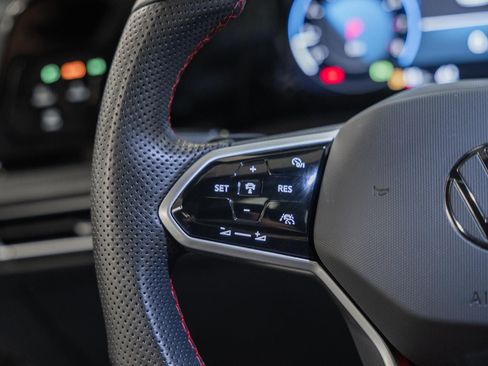 Used 2024 Volkswagen GTI Autobahn image 30