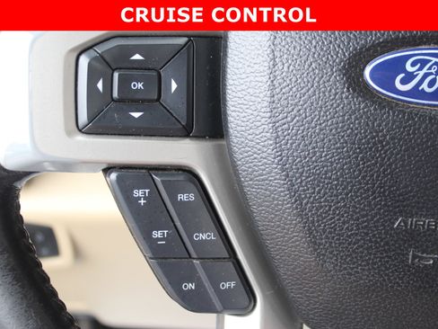 Used 2017 Ford F250 Lariat w/ Chrome Package image 16