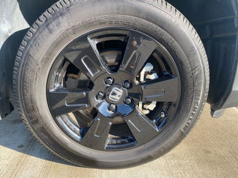 Used 2022 Honda Pilot TrailSport image 28