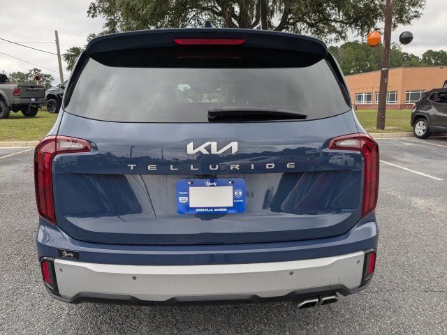 Used 2024 Kia Telluride S w/ S Sunroof Package FWD image 6