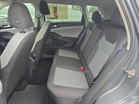 Used 2022 Volkswagen Taos S w/ IQ Drive S Package image 27