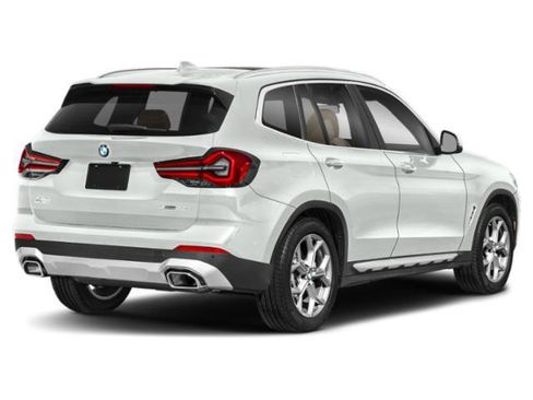 Used 2022 BMW X3 xDrive30i w/ Premium Package 2 AWD/4WD image 2