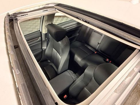 Certified 2018 Honda Accord EX image 20