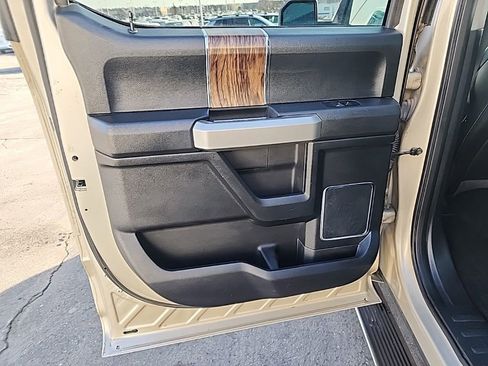 Used 2018 Ford F150 Lariat w/ Equipment Group 502A Luxury image 27