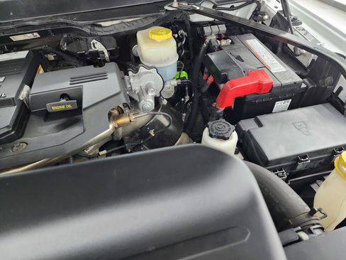 Used 2021 RAM 3500 Tradesman image 18