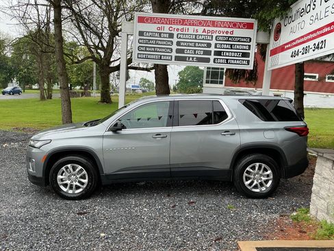 Used 2023 Chevrolet Traverse LS AWD/4WD image 8