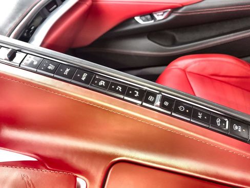 Used 2024 Chevrolet Corvette Stingray Premium Conv w/ 3LT RWD image 19