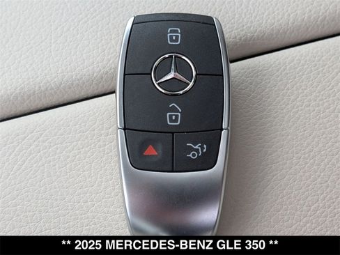 Certified 2025 Mercedes-Benz GLE 350 4MATIC image 29