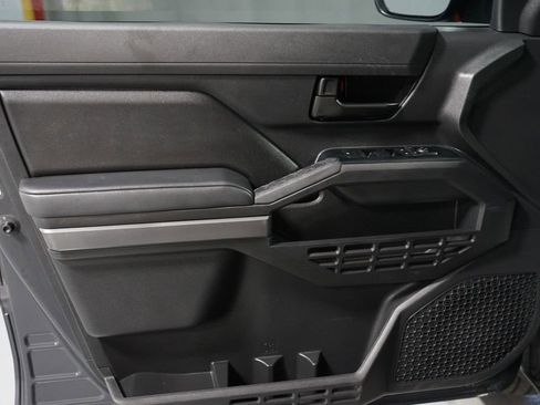 Certified 2025 Toyota Tacoma SR5 RWD image 31
