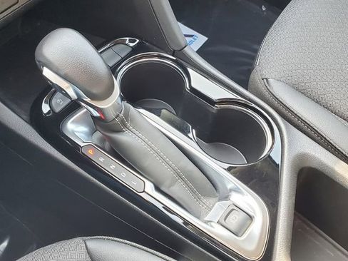 Certified 2023 Buick Encore GX Preferred w/ Cold Weather Comfort Package AWD/4WD image 32