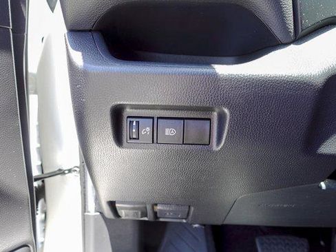 Certified 2021 Toyota RAV4 LE w/ Carpet Mat Package (TMS) AWD/4WD image 13