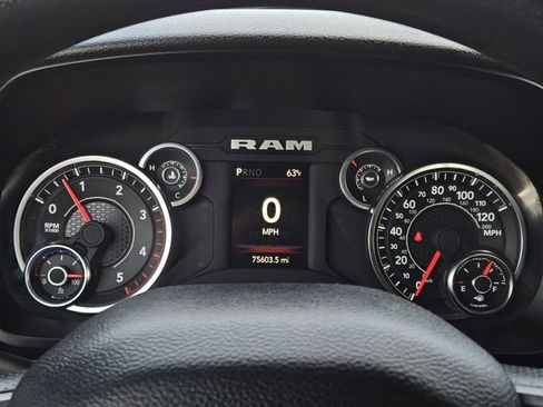 Used 2024 RAM 3500 Tradesman w/ Chrome Appearance Group image 15