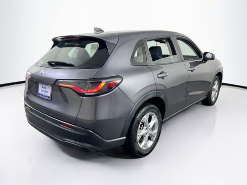 Used 2023 Honda HR-V LX image 5