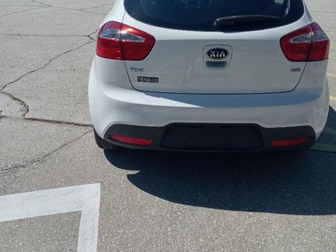 Used 2015 Kia Rio LX w/ Power Package image 3
