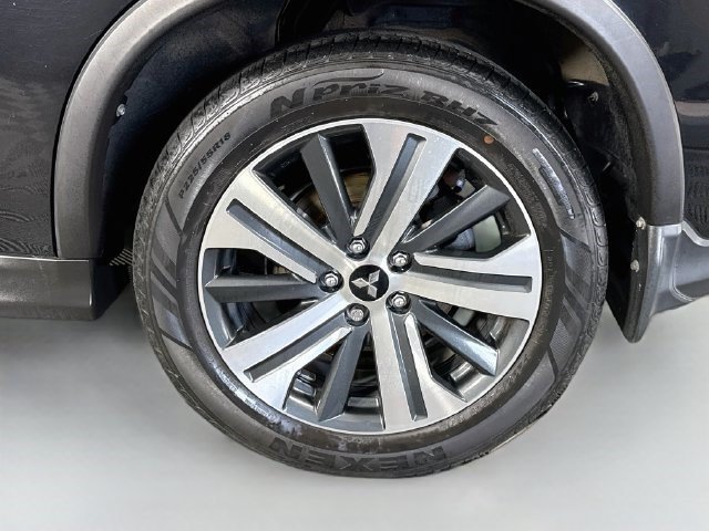 Used 2022 Mitsubishi Outlander Sport SE FWD image 36