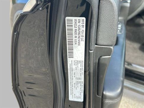 Certified 2022 Jeep Grand Cherokee Limited image 11