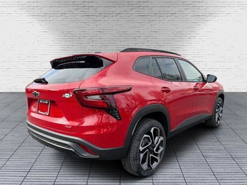 New 2026 Chevrolet Trax RS image 4