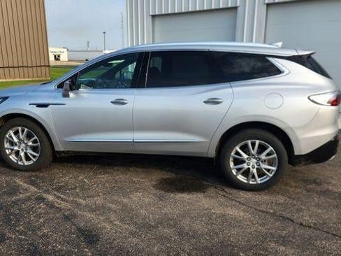 Used 2022 Buick Enclave Premium w/ Experience Buick Package AWD/4WD image 7