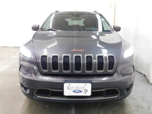 Used 2016 Jeep Cherokee 75th Anniversary image 9