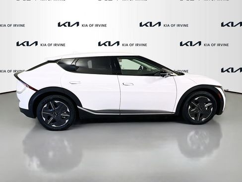 New 2025 Kia EV6 Light image 8