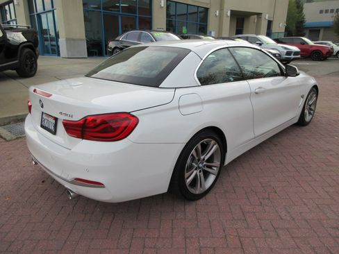 Used 2019 BMW 440i Convertible w/ Convenience Package image 71