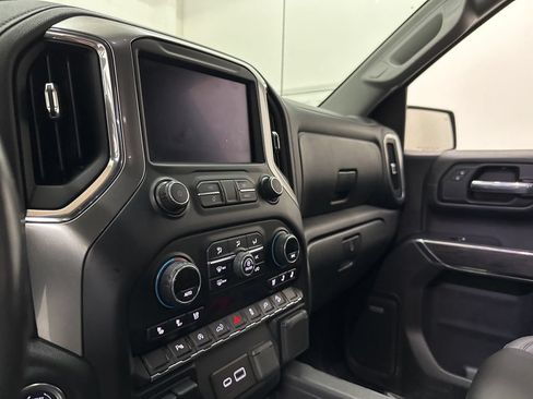 Used 2021 Chevrolet Silverado 1500 LTZ AWD/4WD image 33
