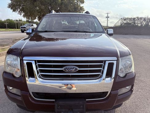 Used 2007 Ford Explorer Sport Trac Limited RWD image 9