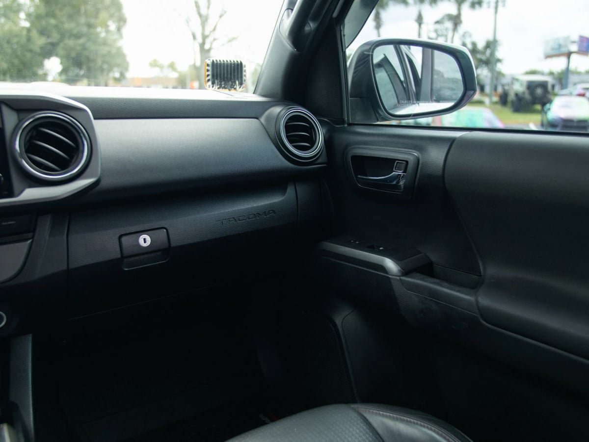 Used 2019 Toyota Tacoma TRD Pro AWD/4WD image 35