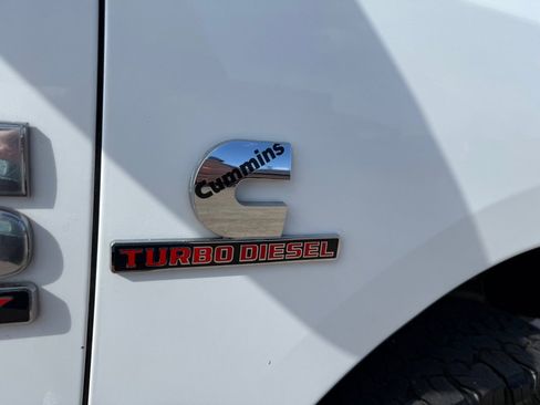 Used 2015 RAM 2500 SLT w/ Protection Group image 9