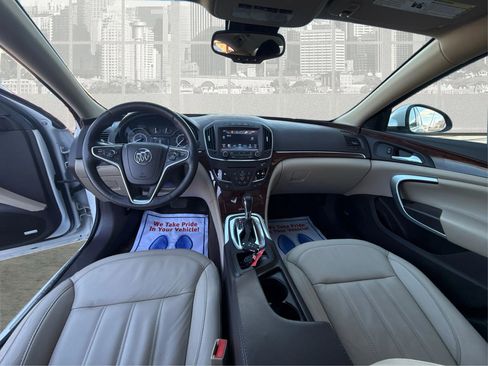 Used 2017 Buick Regal Premium image 21