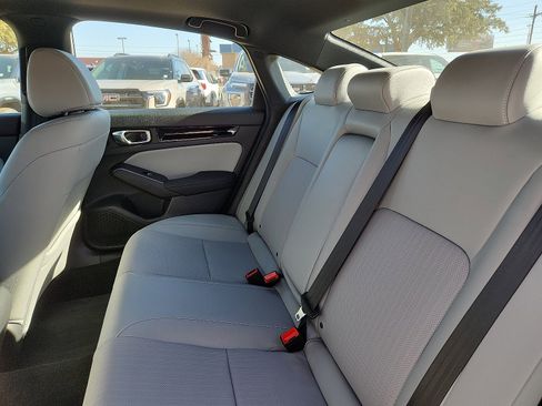 Used 2025 Honda Civic Sport Touring image 11