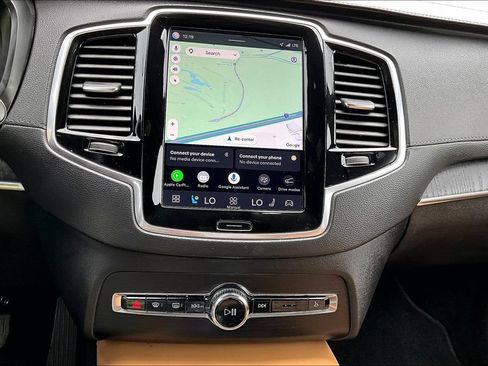 Certified 2024 Volvo XC90 B6 Ultimate AWD/4WD image 43