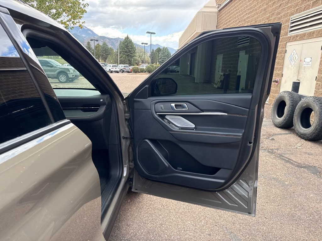 Used 2026 Ford Explorer Tremor w/ Tremor Ultimate Package AWD/4WD image 28