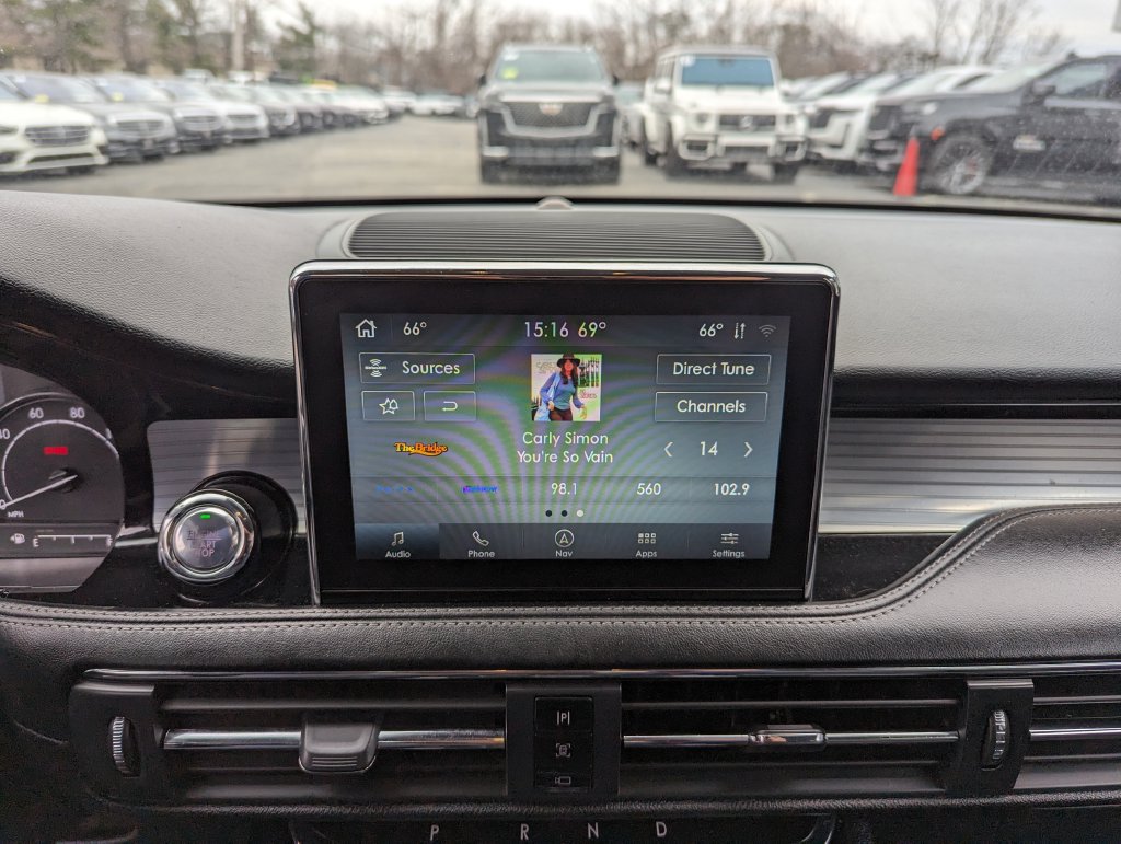 Used 2020 Lincoln Corsair AWD w/ Premium Package image 22