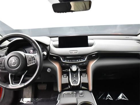 Used 2021 Acura TLX w/ Technology Package image 9