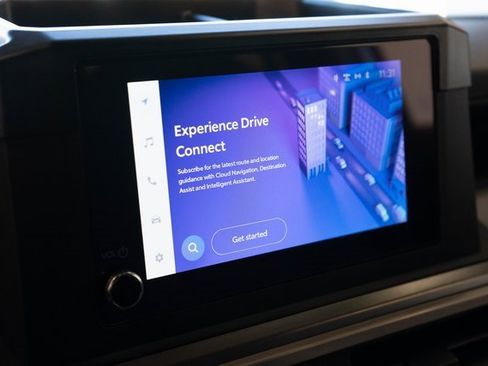 Used 2024 Toyota Tacoma 4x4 Double Cab image 30