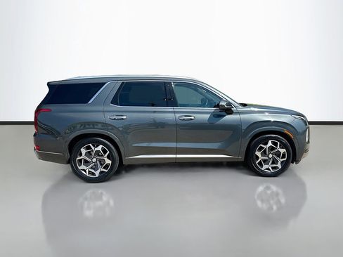Used 2022 Hyundai Palisade Calligraphy image 4