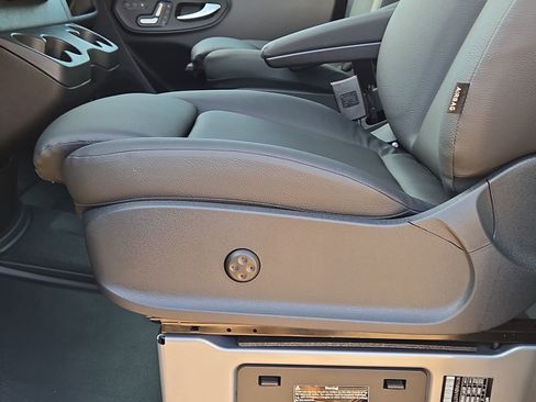 New 2026 Mercedes-Benz Sprinter 2500 image 17