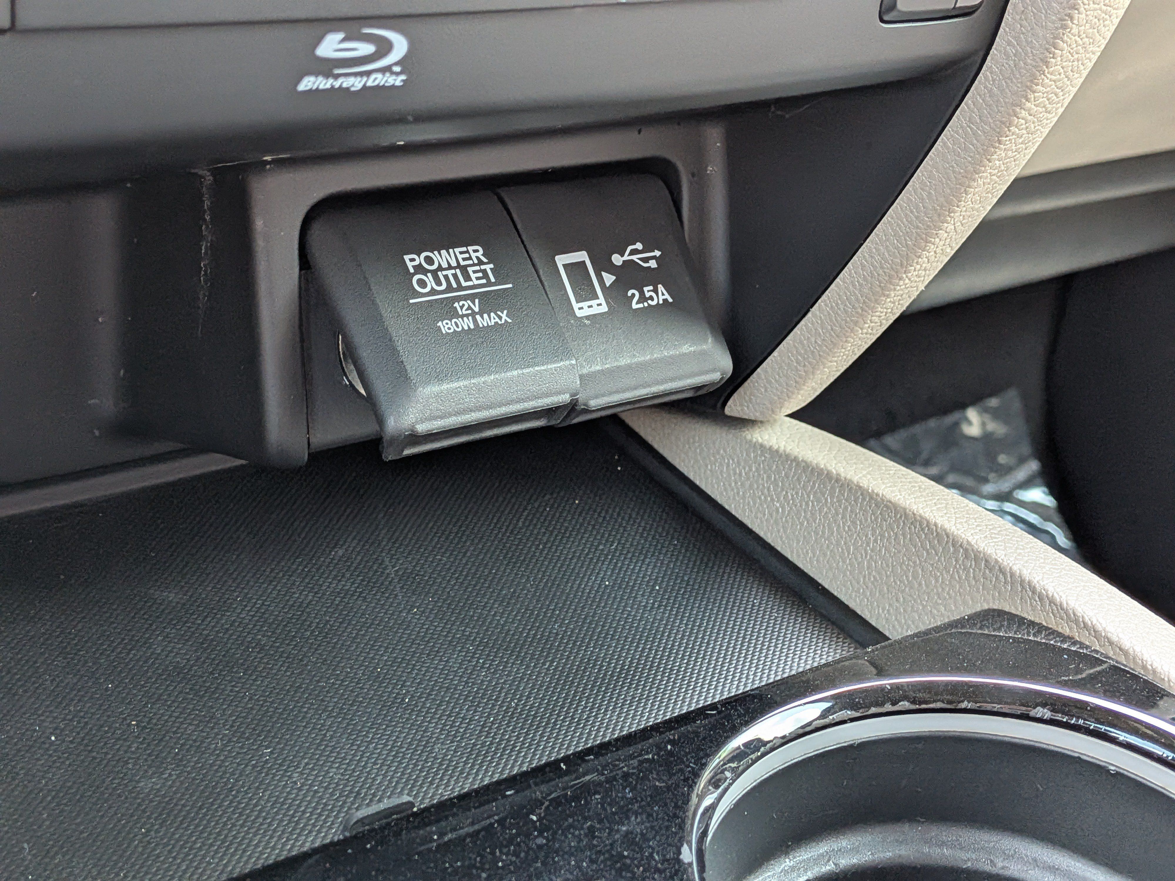 Used 2022 Honda Pilot Touring image 31