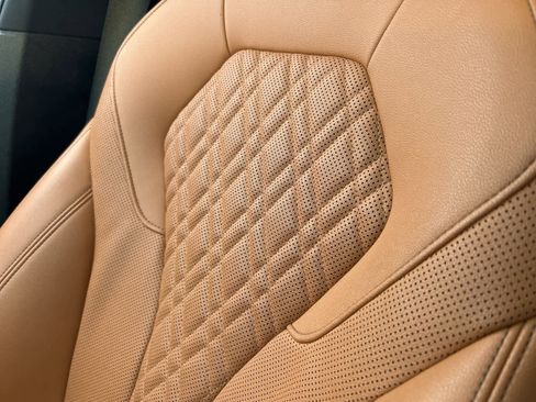 Used 2023 BMW 530e w/ M Sport Package image 40