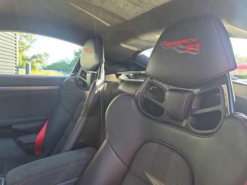 Certified 2025 Porsche 718 Cayman GT4 RS image 5
