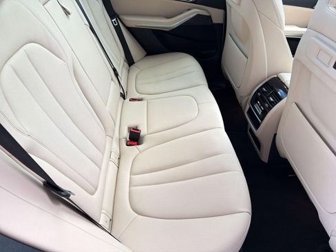 Used 2022 BMW X5 xDrive40i AWD/4WD image 31