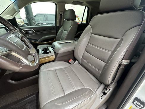 Used 2017 GMC Yukon Denali w/ Open Road Package image 12