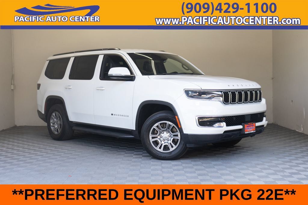 Used 2022 Jeep Wagoneer Series I AWD/4WD image 1