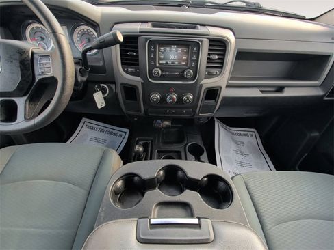 Used 2015 RAM 2500 Tradesman w/ Chrome Appearance Group image 11