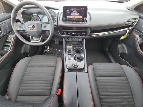 New 2026 Nissan Rogue SV AWD/4WD image 20