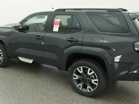 New 2026 Toyota 4Runner TRD Sport Premium AWD/4WD image 4