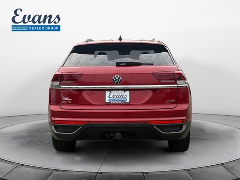 Used 2022 Volkswagen Atlas Cross Sport SE w/ Panoramic Sunroof Package AWD/4WD image 6