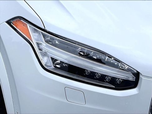 Used 2023 Volvo XC90 B6 Ultimate w/ Protection Package Premier AWD/4WD image 31