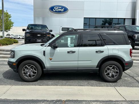 Used 2024 Ford Bronco Sport Badlands AWD/4WD image 3